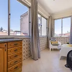 Gloria's Terrace By Lovelystay Apartment