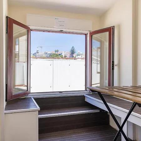 Gloria's Terrace By Lovelystay * Lisboa