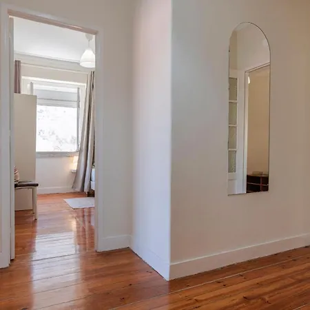 Appartamento Gloria's Terrace By Lovelystay Lisbona