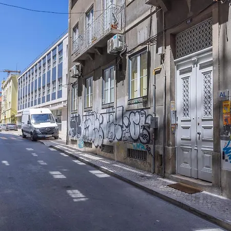 Gloria's Terrace By Lovelystay *