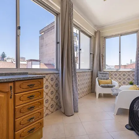 Gloria's Terrace By Lovelystay Appartement